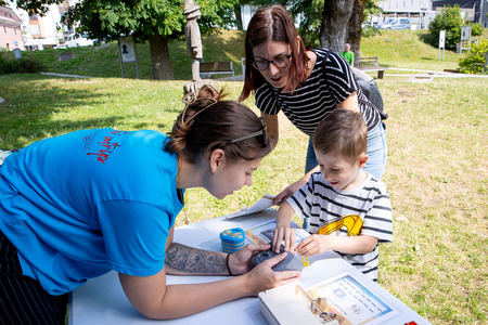 Družinska mestna uganka 13.7 (5)